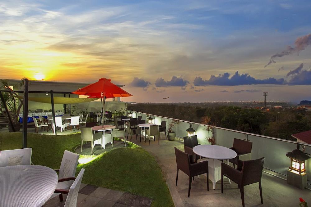 Parkside Denbukit Residence & Suite Jimbaran Exterior foto