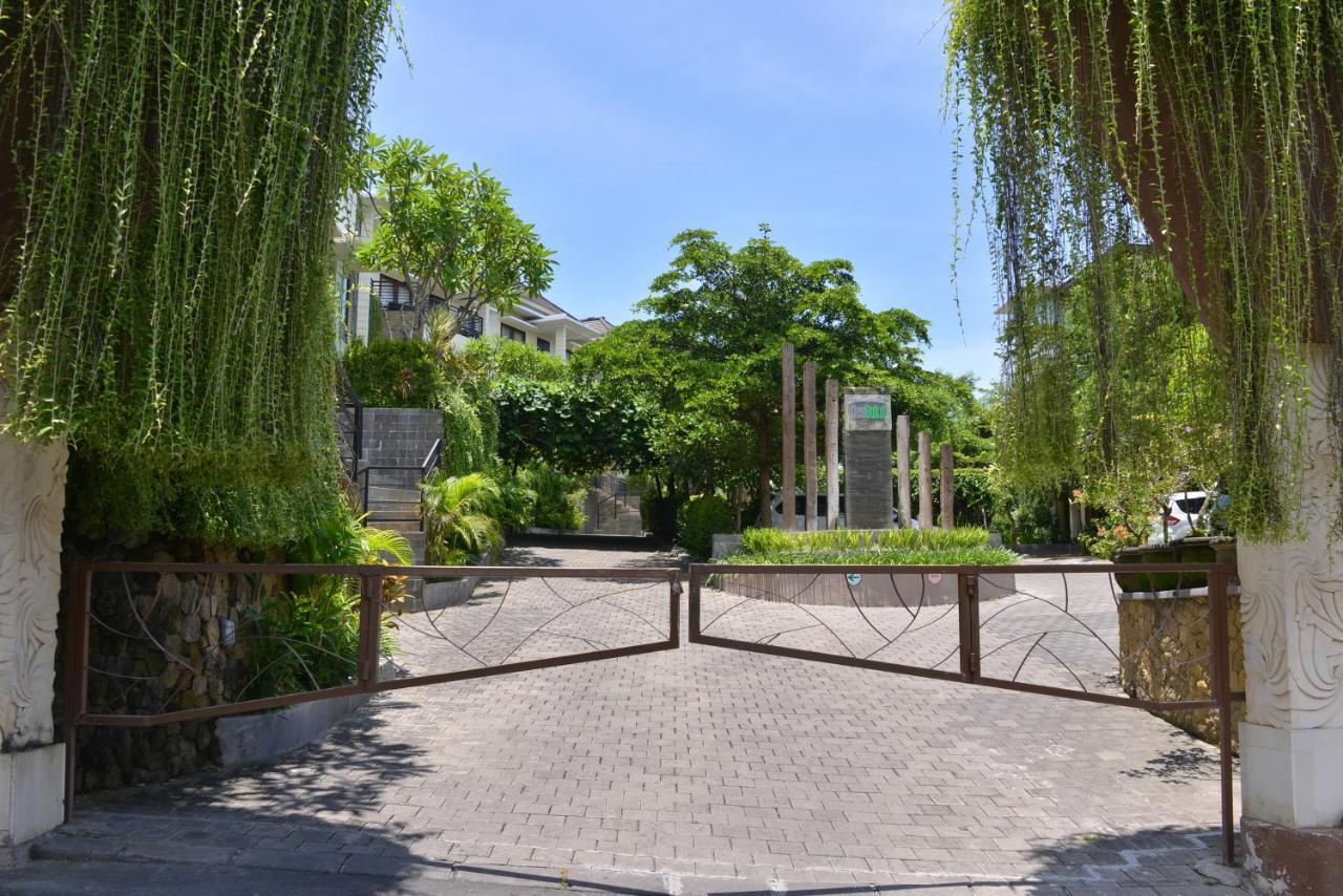 Parkside Denbukit Residence & Suite Jimbaran Exterior foto