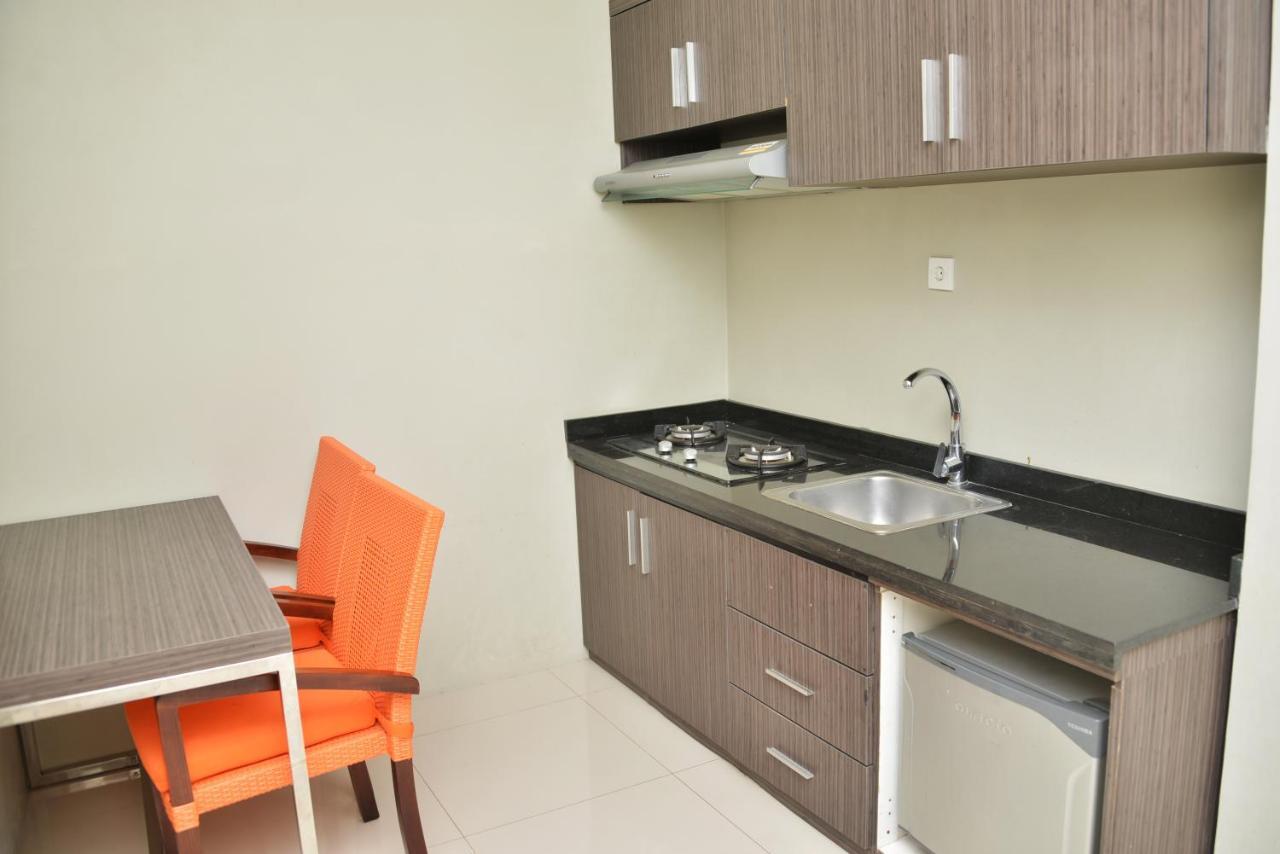 Parkside Denbukit Residence & Suite Jimbaran Exterior foto